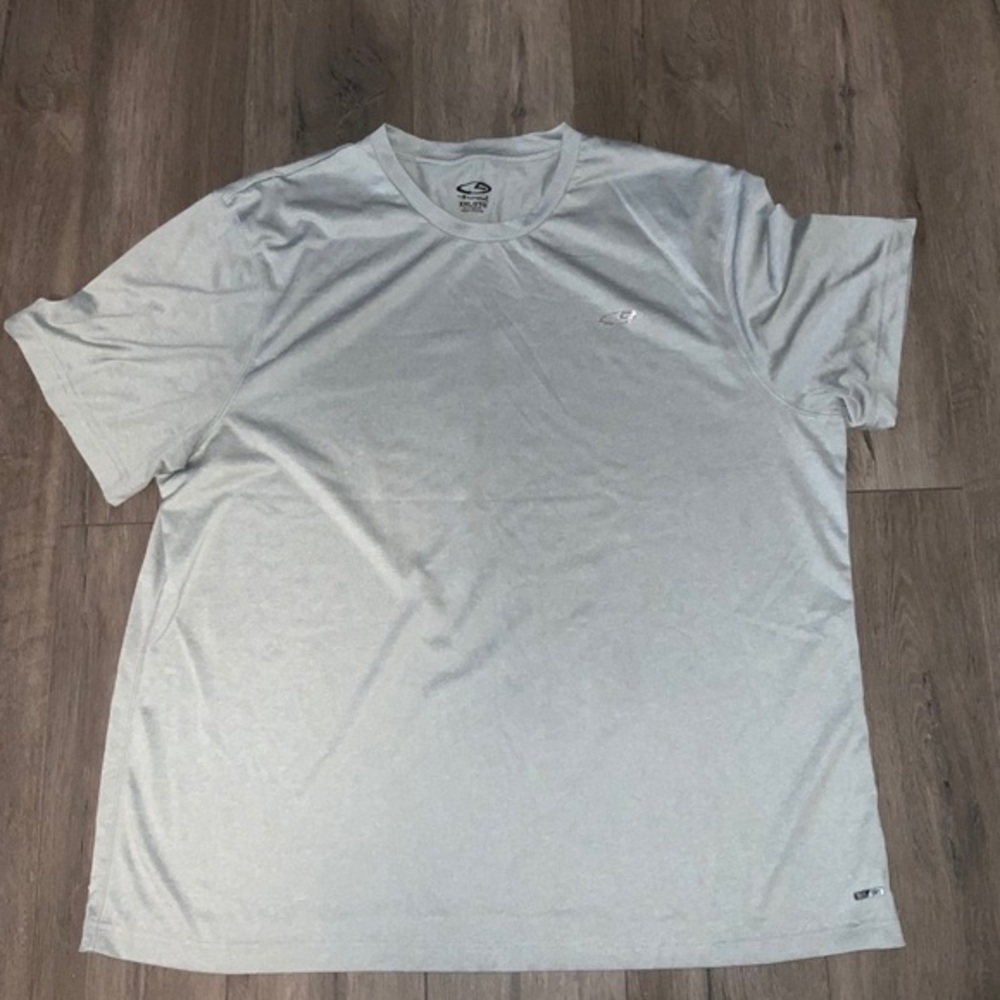 Champions Men’s T-shirt.